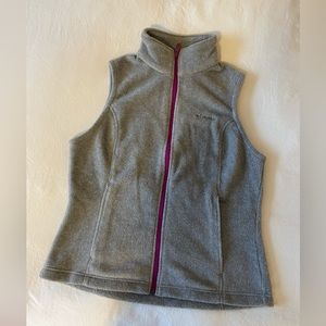 Columbia fleece vest
